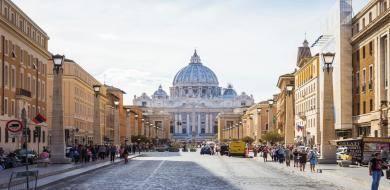 Expats in Rome Finally Find Belonging Despite Chaos